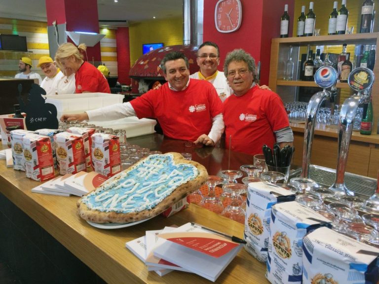 Pizza e solidarietà binomio vincente, l’evento di Caserta.