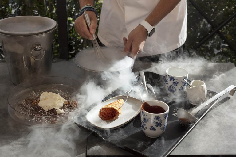 Aria di novità da Aqualunae Bistrot a Roma.