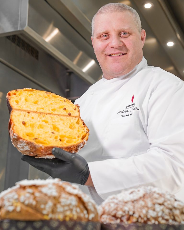 Panettone World Cup, a Lugano trionfa il panettone Espresso Napoletano di Salvatore Tortora.