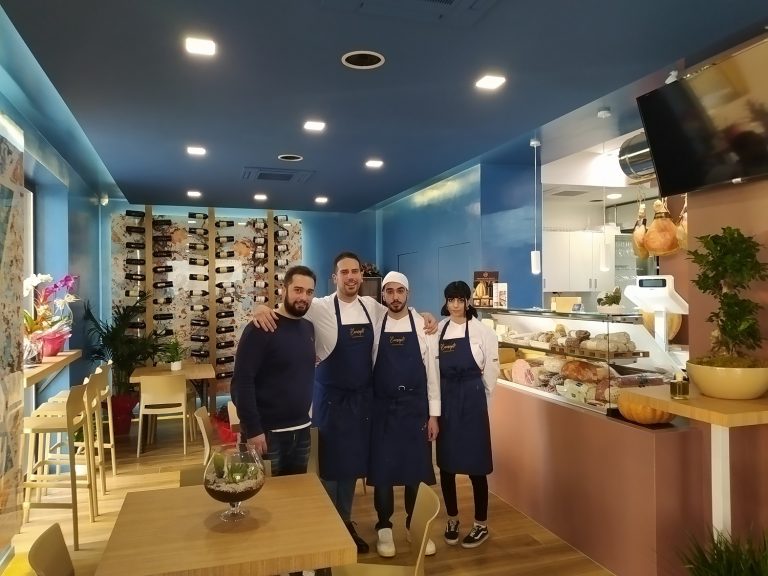 “Consept-Gastronomia” inaugurato a Caserta. La nuova proposta di gusto dei fratelli Gallo accolta con entusiasmo.