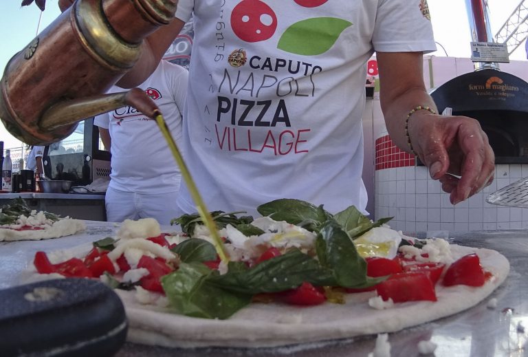 Pizza Village Napoli, giovedì 25 la presentazione dell’evento al Teatro Mediterraneo della Mostra d’Oltremare.