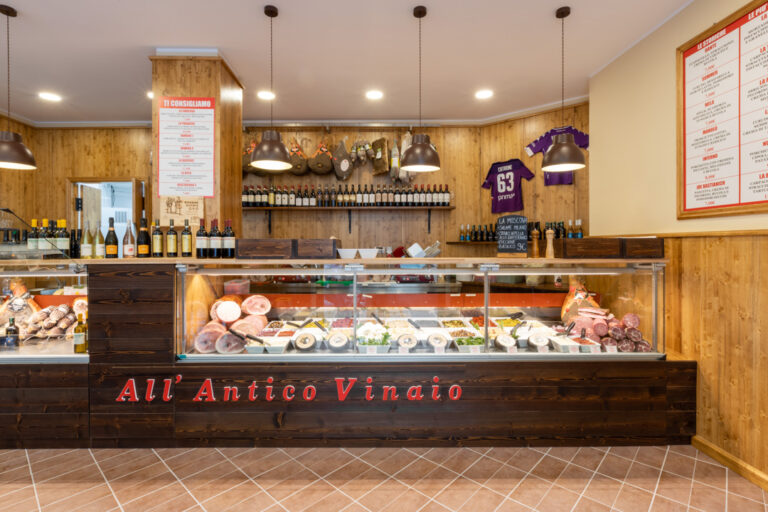 Apre a Milano in via della Moscova All’Antico Vinaio, dove la schiacciata fiorentina l’è bun cumé ‘l pan.