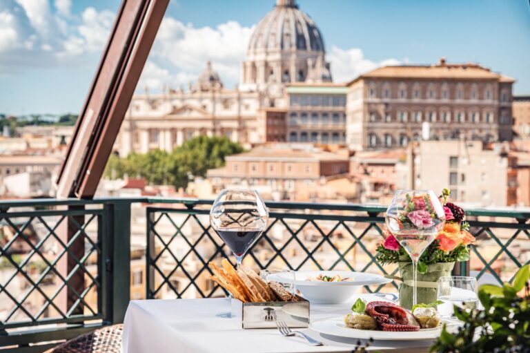 Quanto è bella Roma ad agosto – Guida inedita ad itinerari del gusto nella Capitale e sul litorale