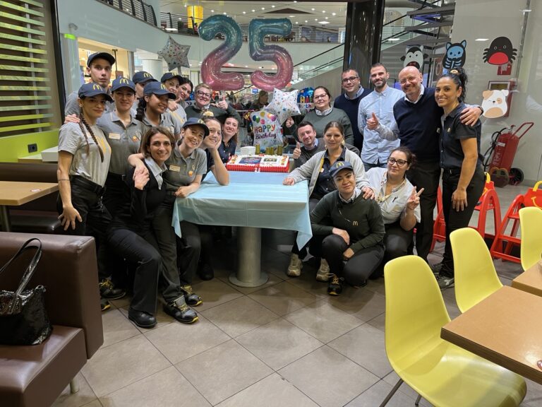 Il ristorante McDonald’s di Novate Milanese compie 25 anni